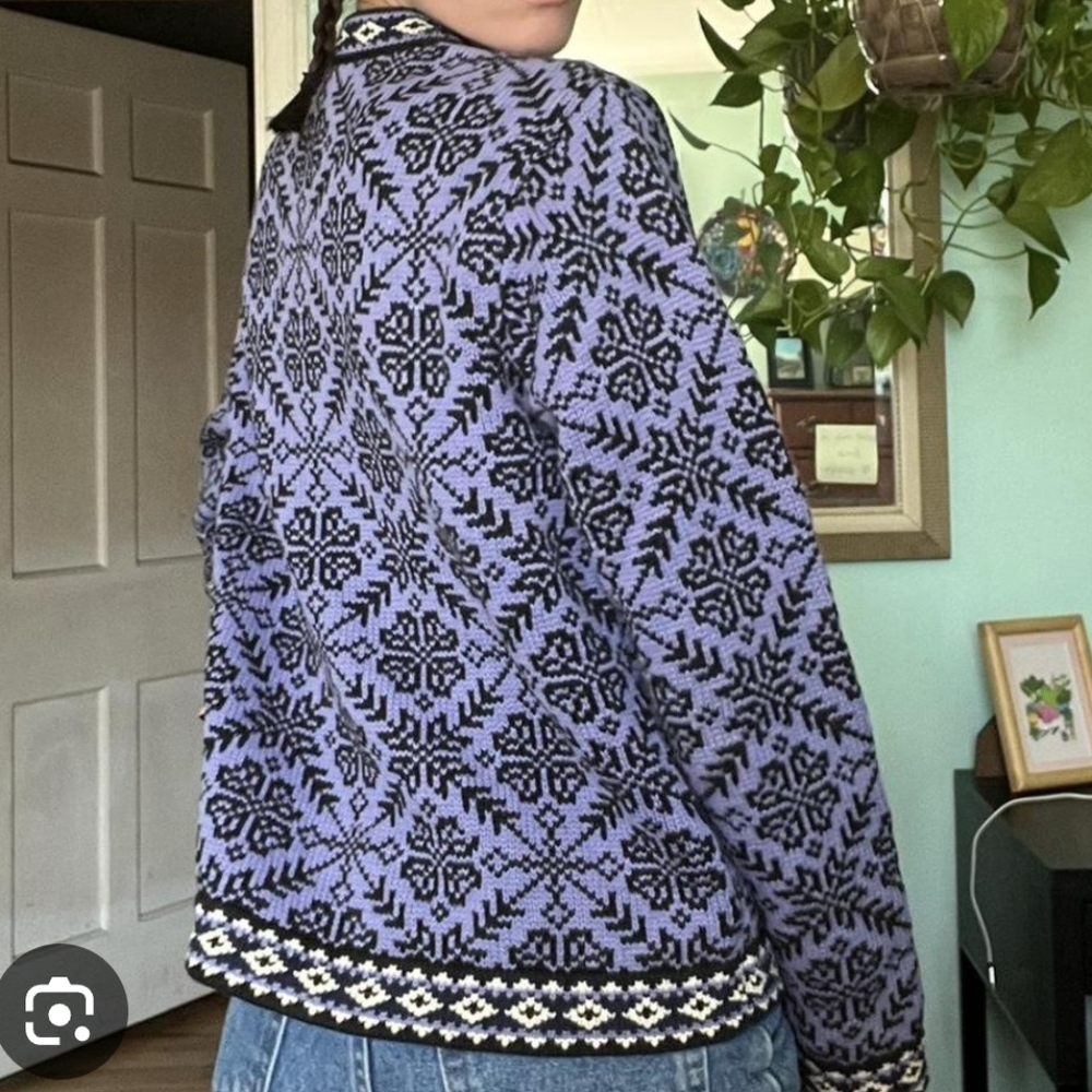 L.L. Bean Vintage Nordic Fair Isle Lavender and Black  Cardigan SZ.XL - Picture 3 of 7